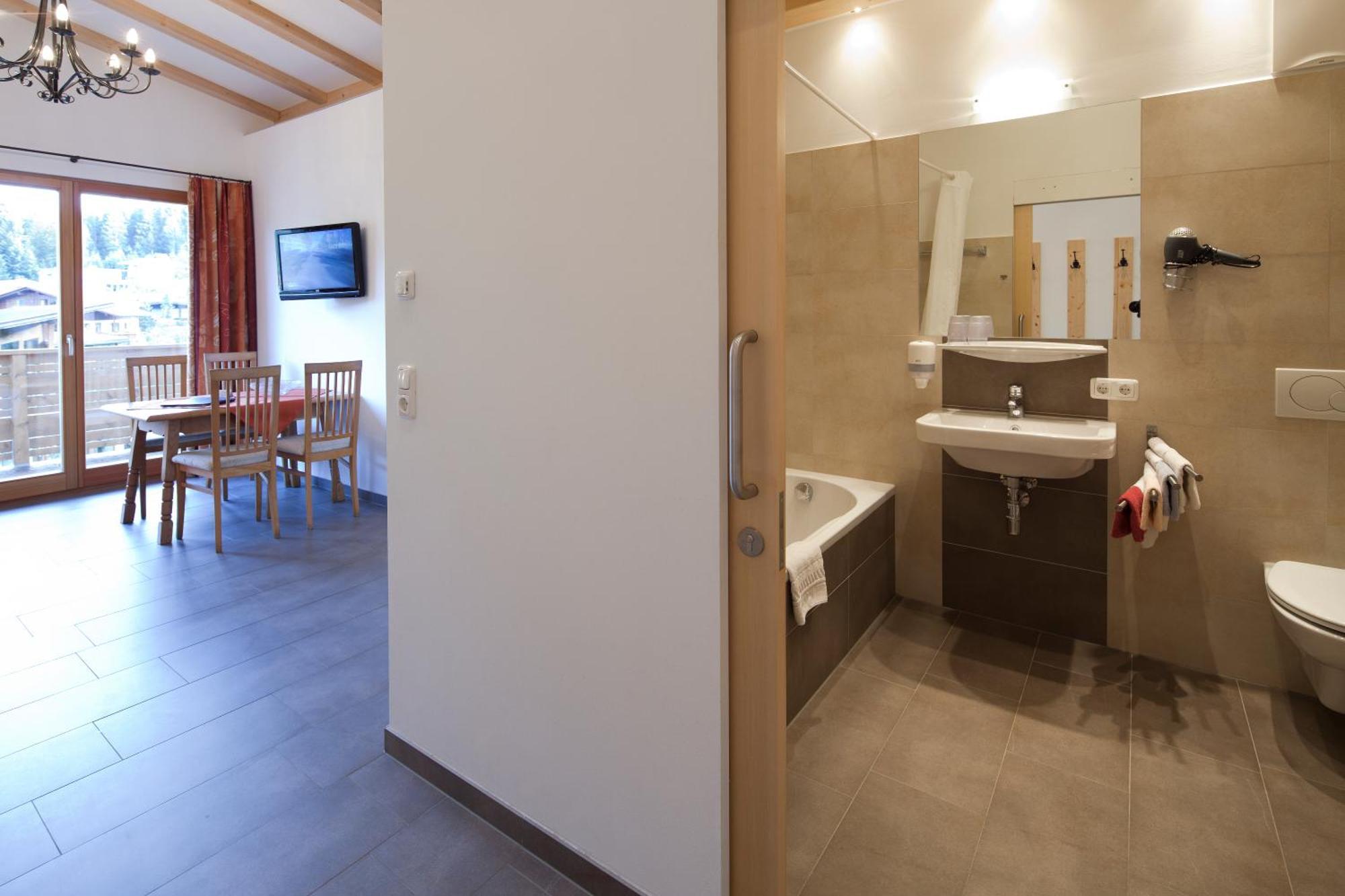 Pension Noella Sankt Johann in Tirol Esterno foto